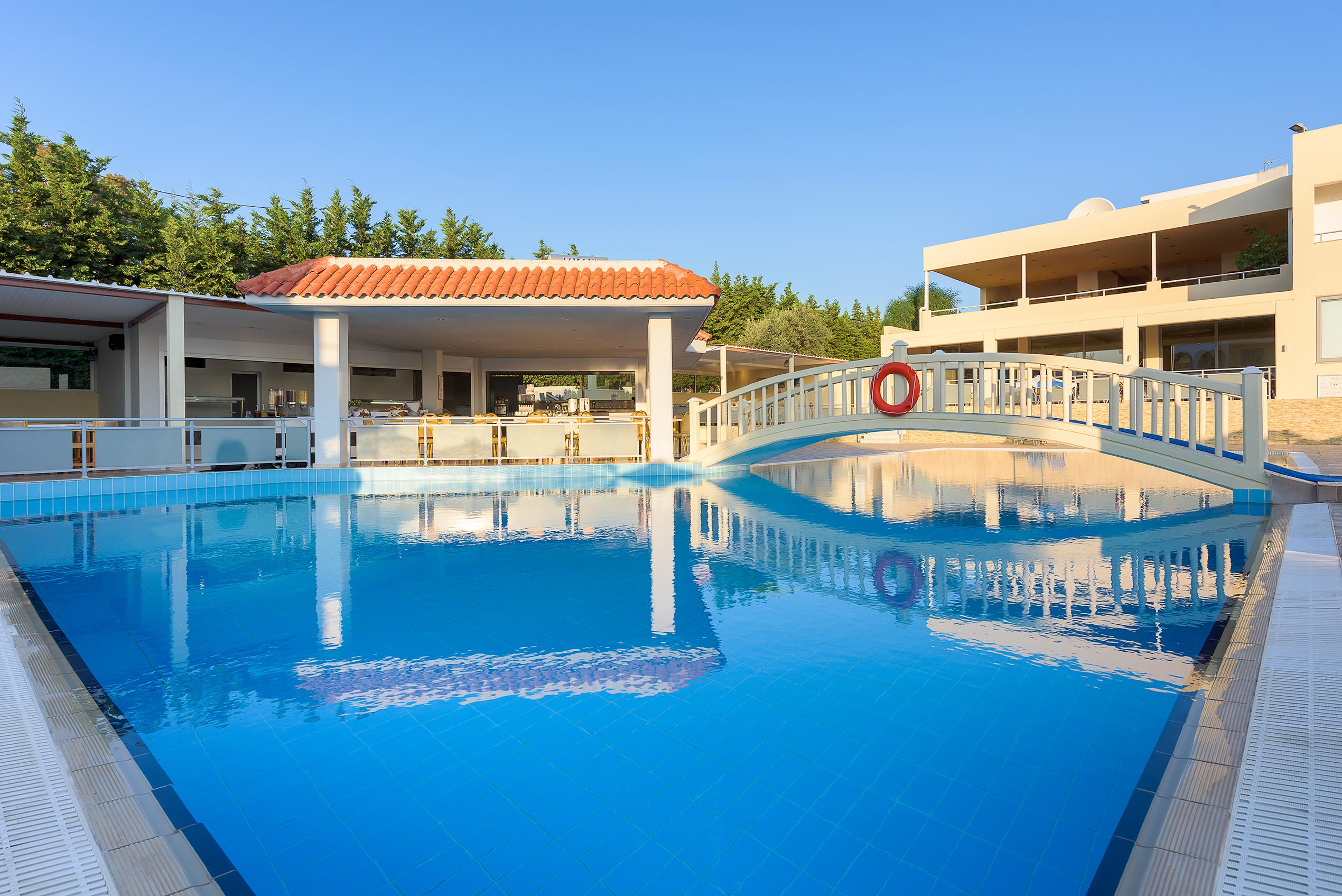 Memphis Beach Hotel Κολύμπια Εξωτερικό φωτογραφία