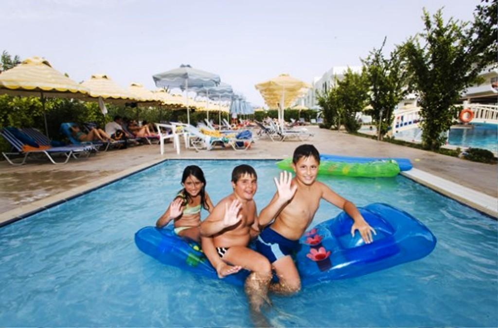 Memphis Beach Hotel Κολύμπια Εξωτερικό φωτογραφία